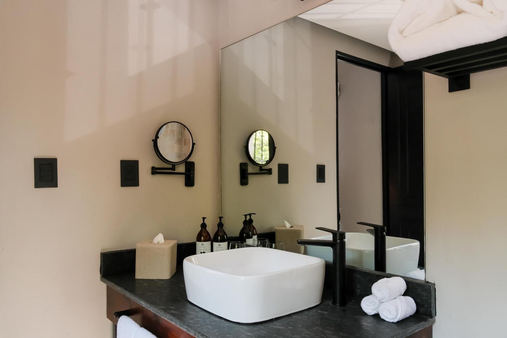 Casa Serenos เม็กซิโกซิตี้ ภายนอก รูปภาพ